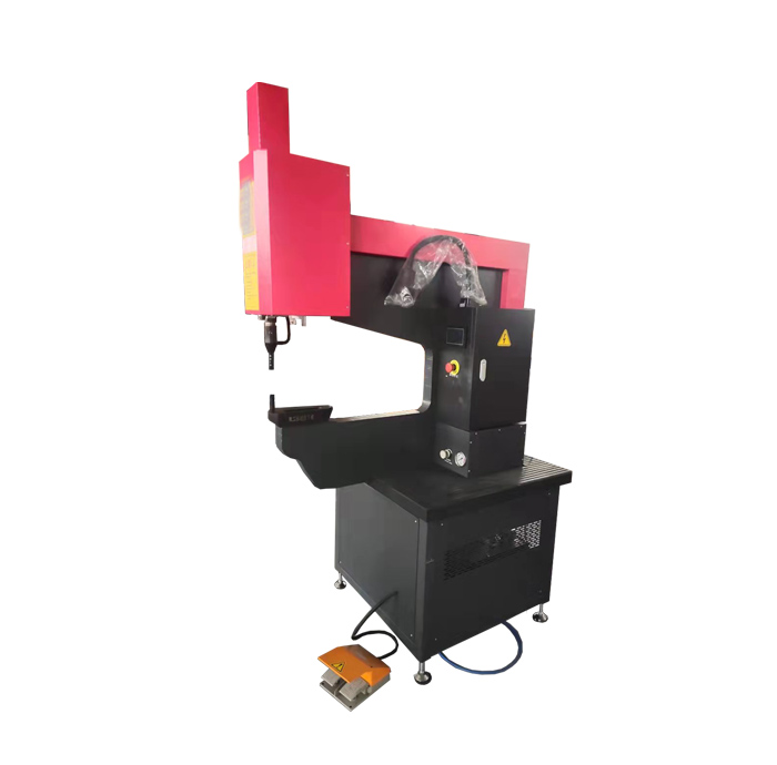 博月機械：以技術(shù)賦能，打造數(shù)控車床定制精準加工新高度